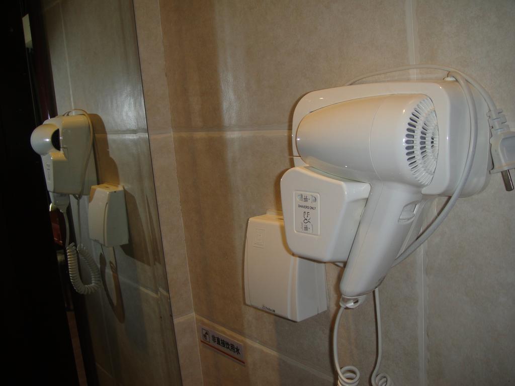 Super 8 Dunhuang Fengqingcheng Hotel Екстериор снимка