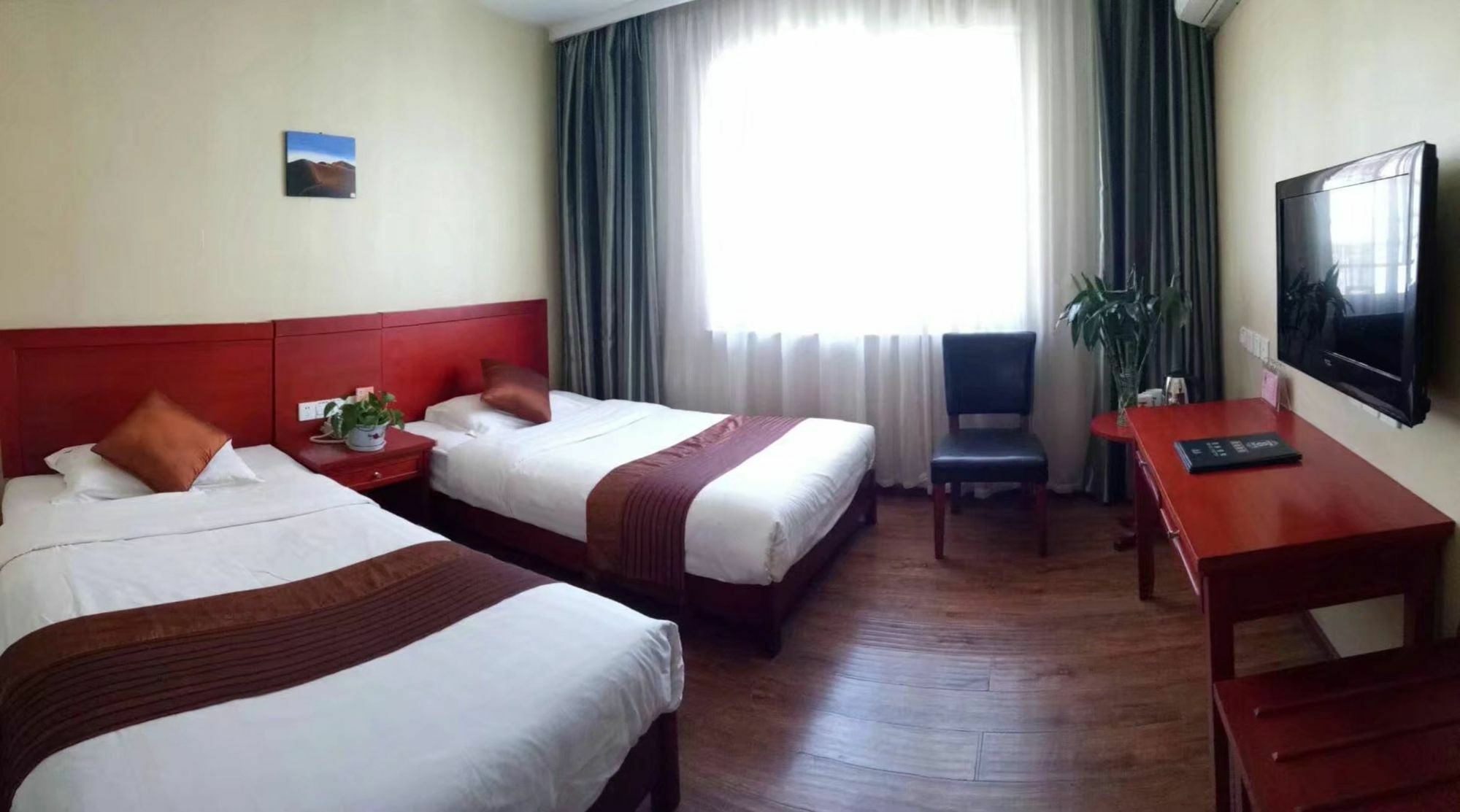 Super 8 Dunhuang Fengqingcheng Hotel Екстериор снимка