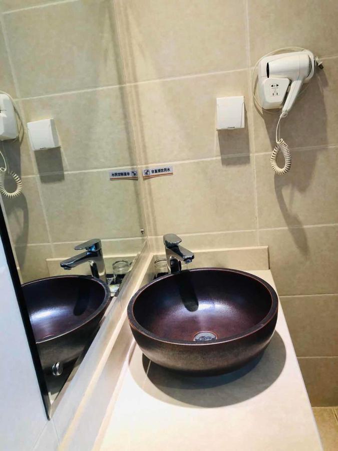 Super 8 Dunhuang Fengqingcheng Hotel Екстериор снимка